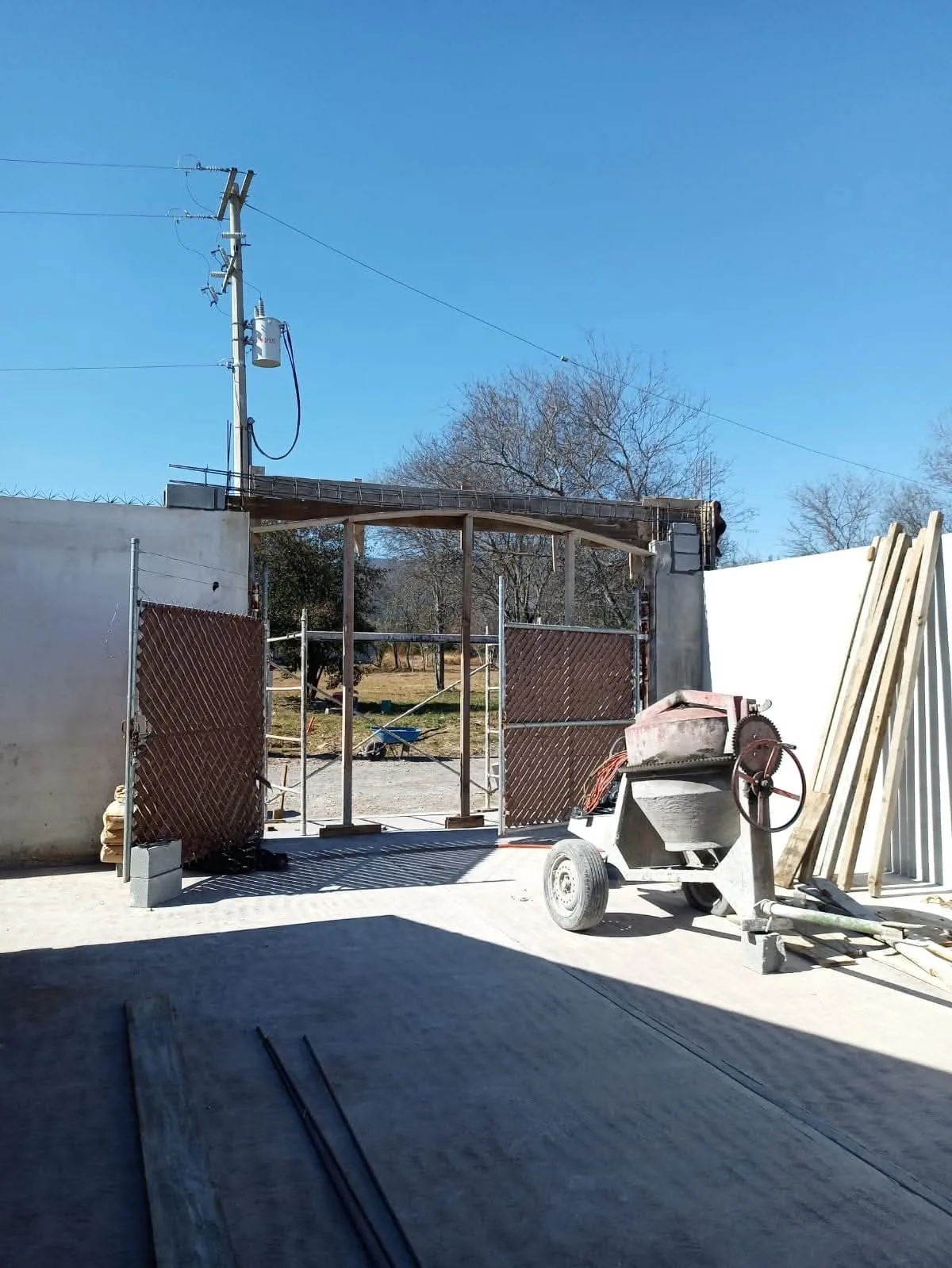 Estructura de acceso campestre
